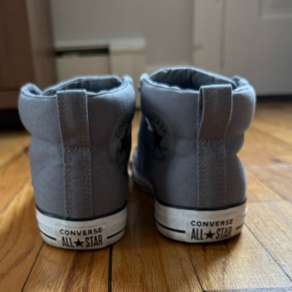 Converse High-Top Sneakers in Grey - Picture 4 of 7